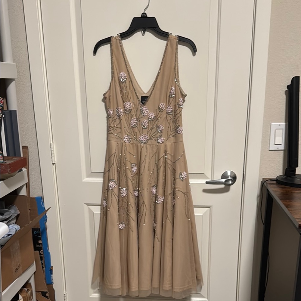 Elegant Beige Floral Embroidered Dress - Adrianne Papell